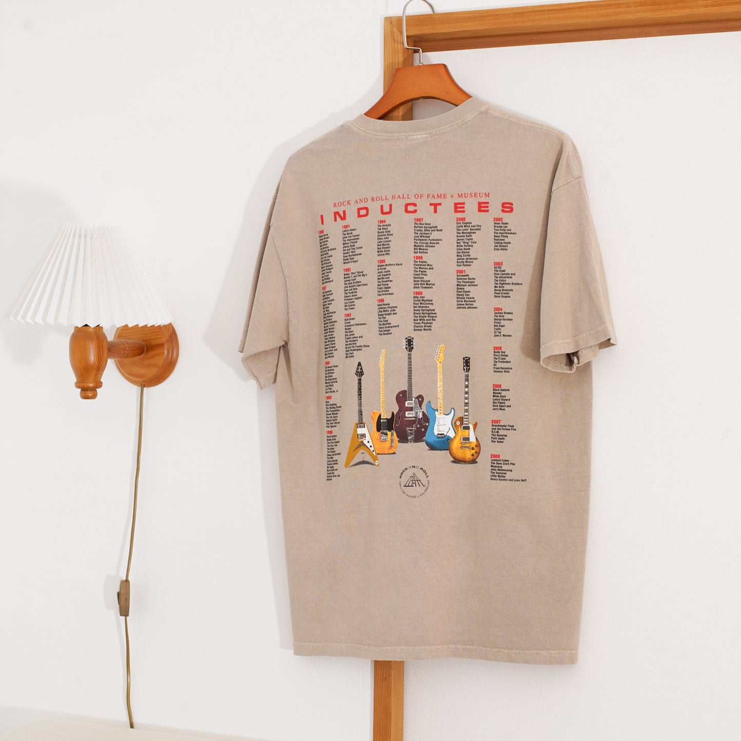 R&R Museum Tee 美術館で売っていたギターTシャツ|ギターストラップ屋が選ぶ古着&雑貨