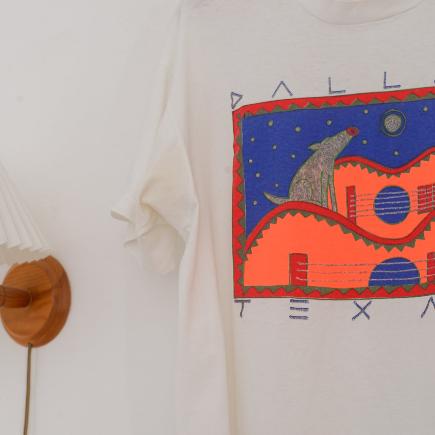 Coyote & Guitar Tee コヨーテ&ギターTシャツ|ギターストラップ屋が選ぶ古着&雑貨