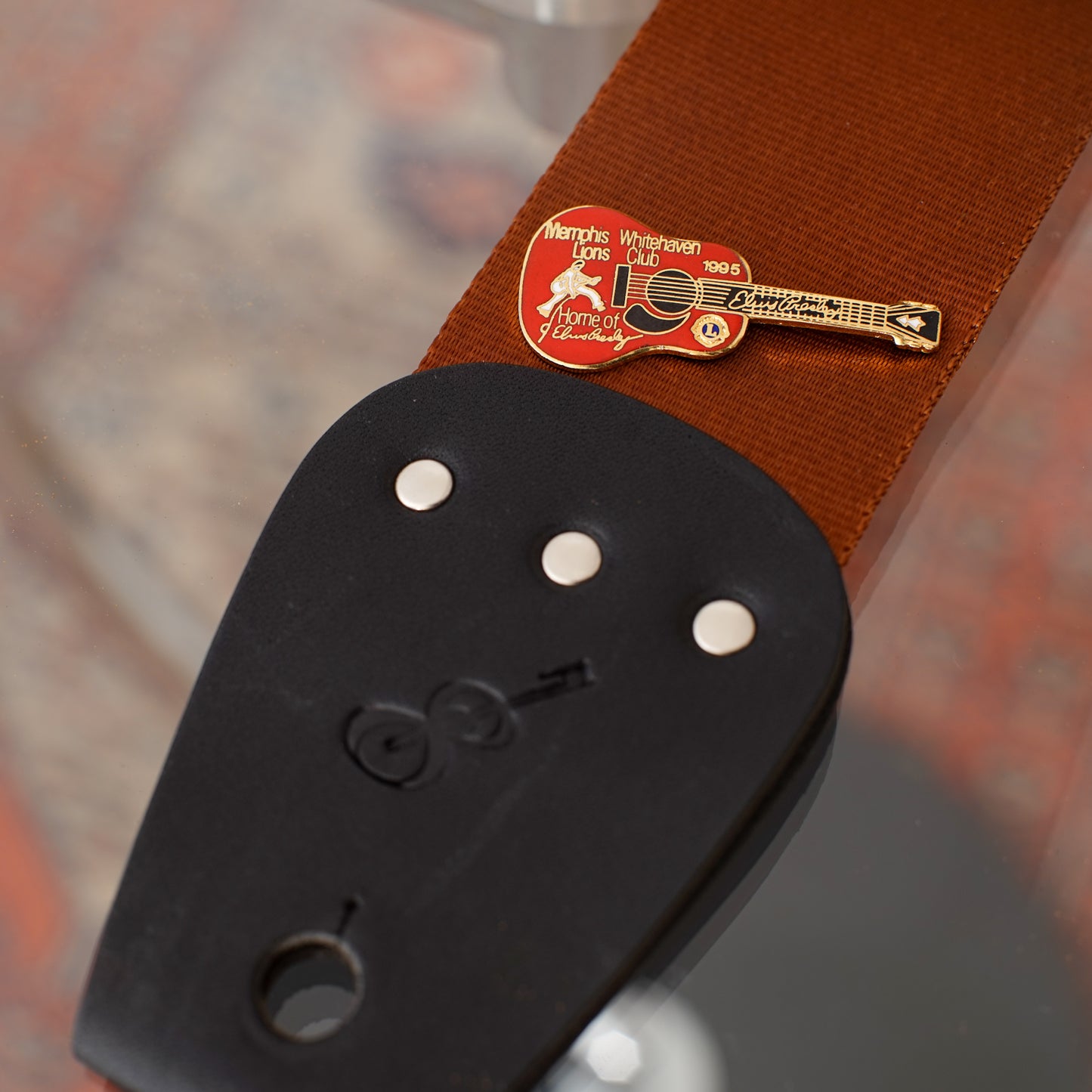 Memphis Lions Club ギター型 エルヴィス・プレスリー記念ピンバッジ#5|ギターストラップ屋が選ぶ古着&雑貨