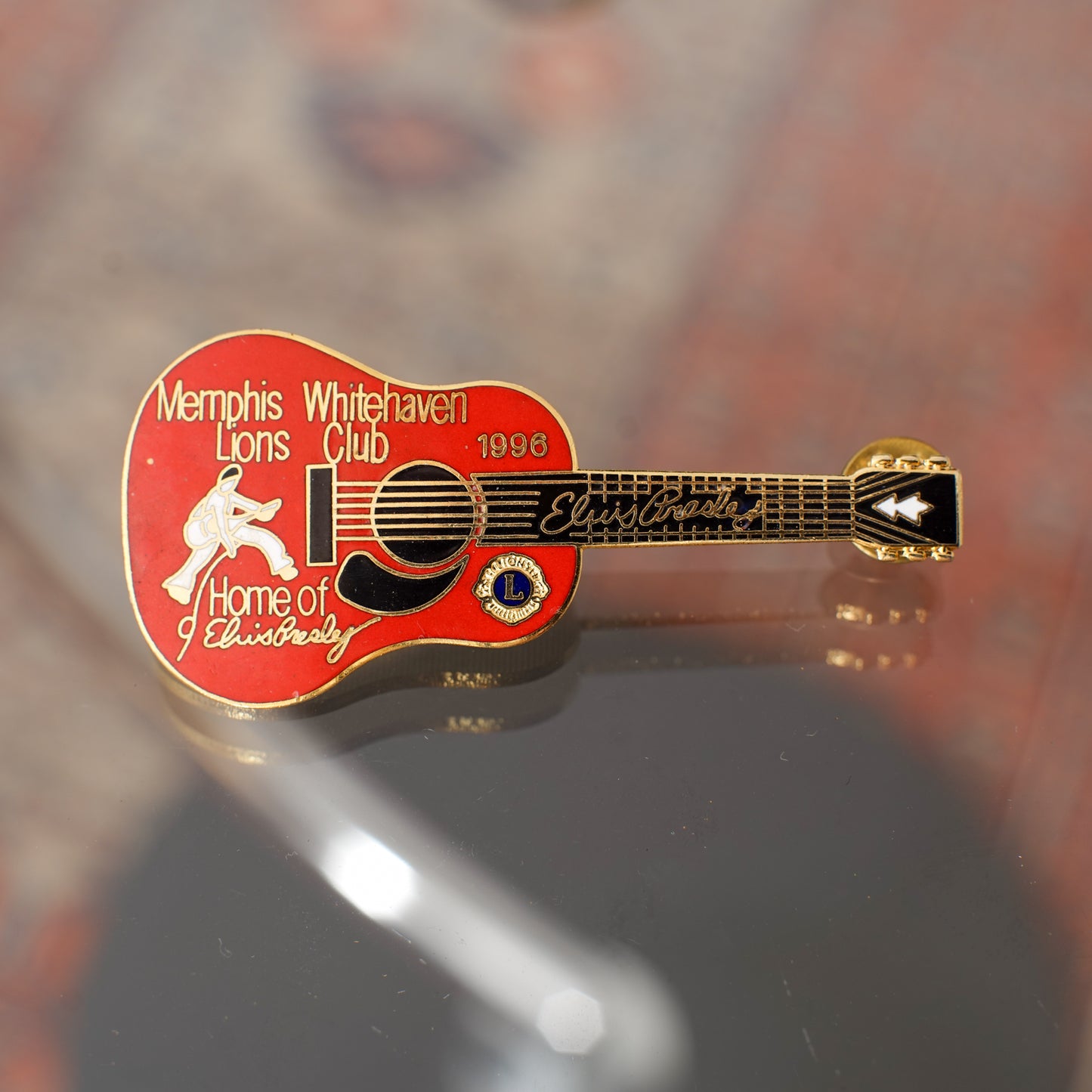 Memphis Lions Club ギター型 エルヴィス・プレスリー記念ピンバッジ#3|ギターストラップ屋が選ぶ古着&雑貨