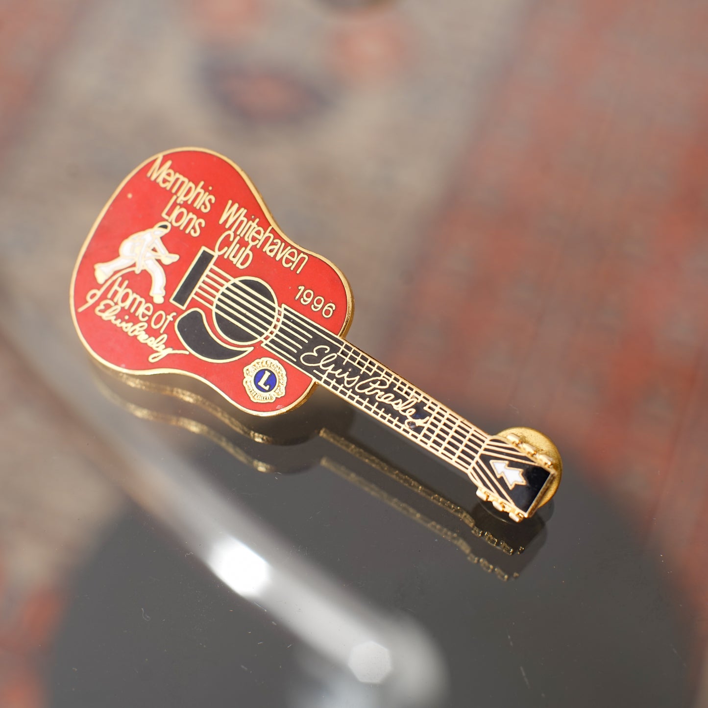 Memphis Lions Club ギター型 エルヴィス・プレスリー記念ピンバッジ#3|ギターストラップ屋が選ぶ古着&雑貨