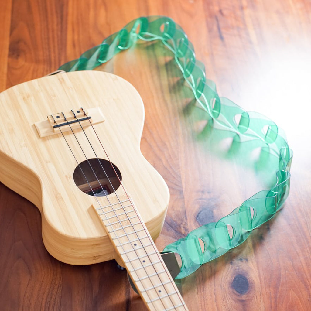 Wellington for ukulele Clear ver. ウェリントン|ウロコのようなウクレレストラップ