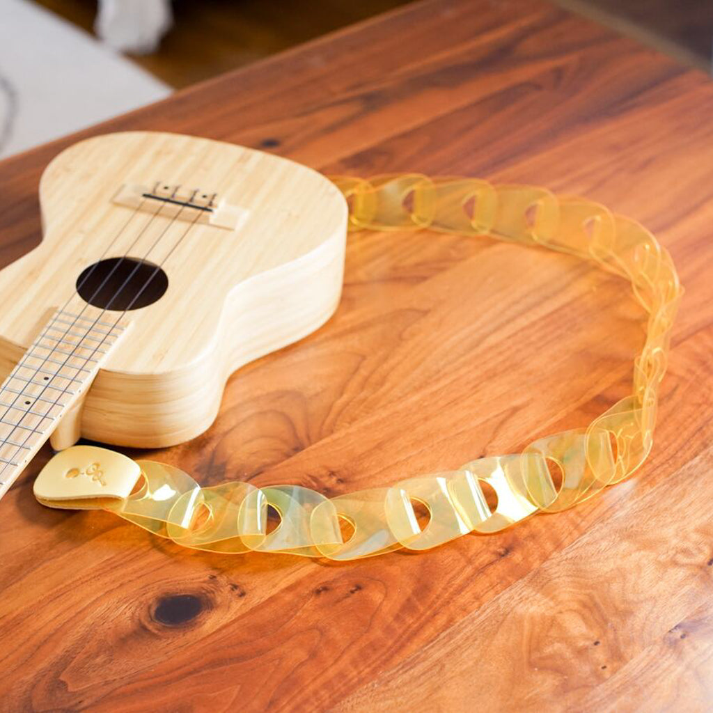 Wellington for ukulele Clear ver. ウェリントン|ウロコのようなウクレレストラップ