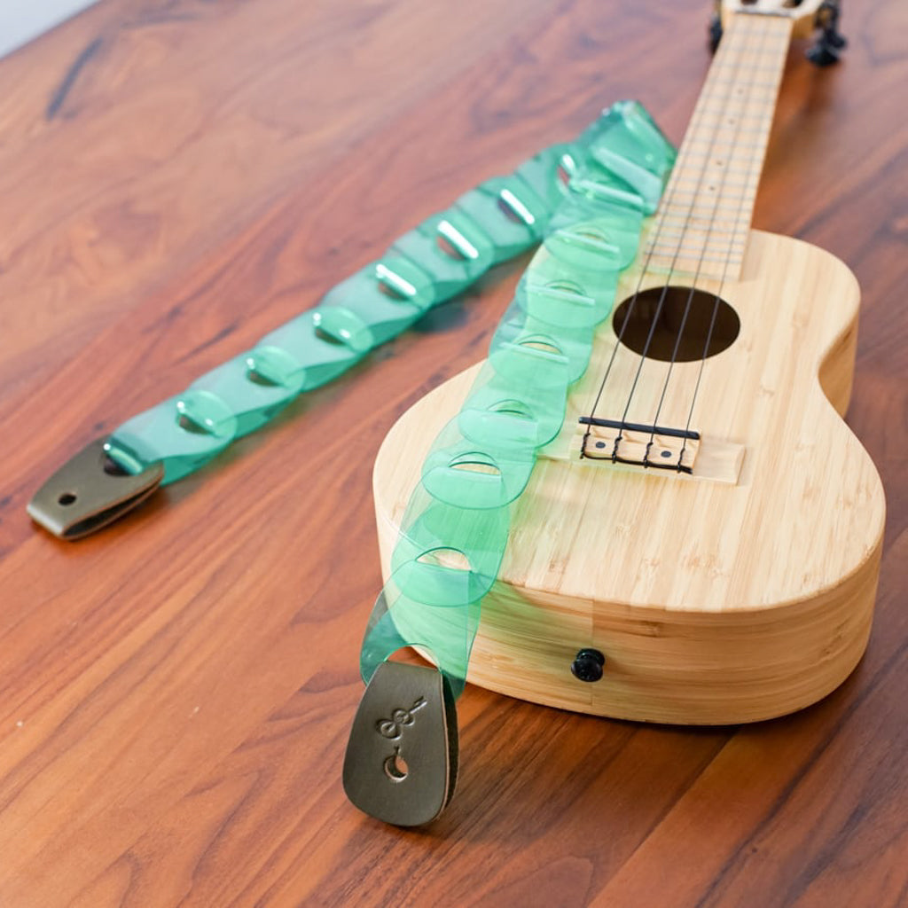Wellington for ukulele Clear ver. ウェリントン|ウロコのようなウクレレストラップ