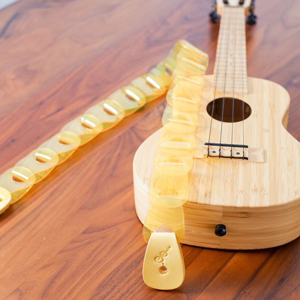Wellington for ukulele Clear ver. ウェリントン|ウロコのようなウクレレストラップ